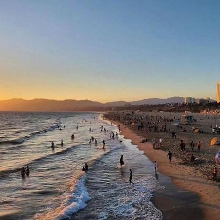 The Best Santa Monica Beach Area, Any Days,Newly Remodeled Лос-Анджелес Экстерьер фото